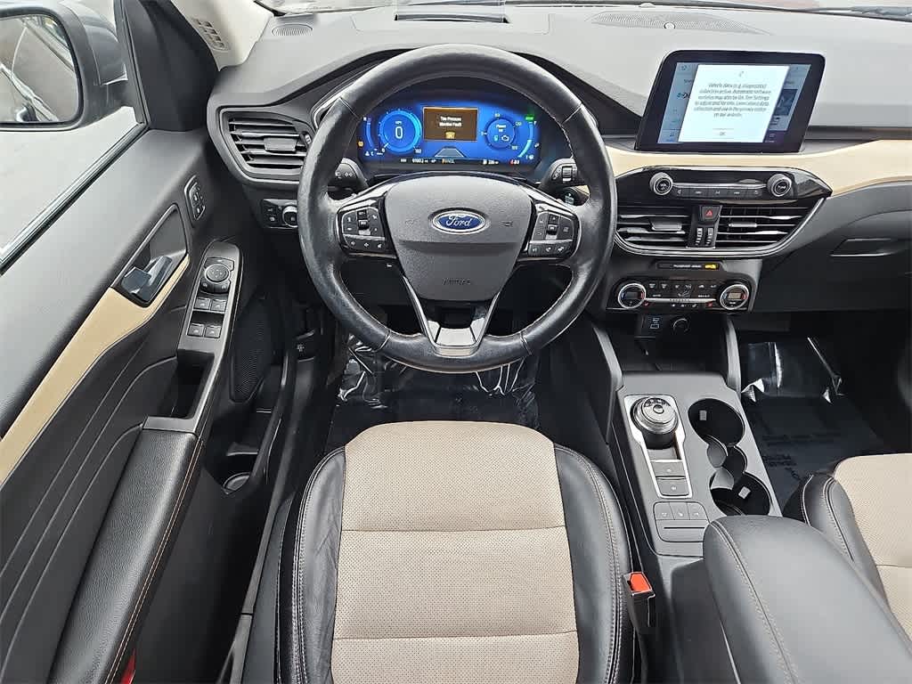 2021 Ford Escape Titanium Hybrid