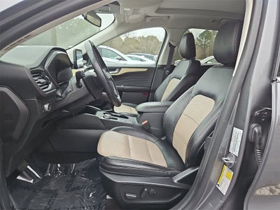 2021 Ford Escape Titanium Hybrid