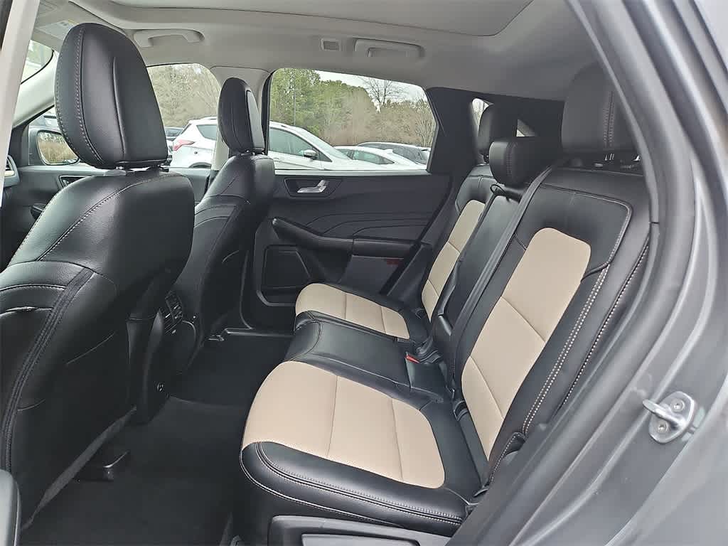 2021 Ford Escape Titanium Hybrid