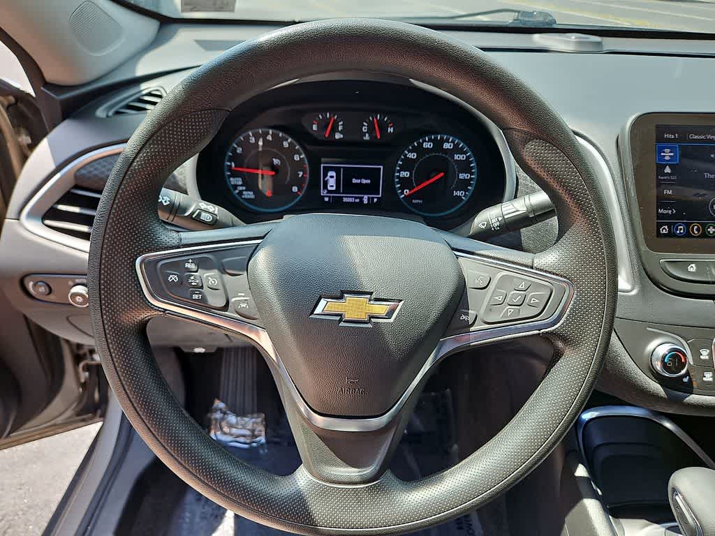 2025 Chevrolet Malibu LT
