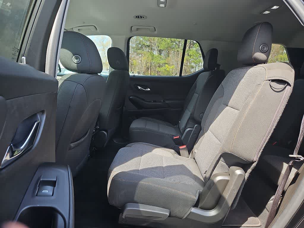 2018 Chevrolet Traverse LT Cloth