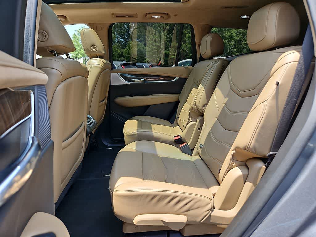 2022 Cadillac XT6 Sport