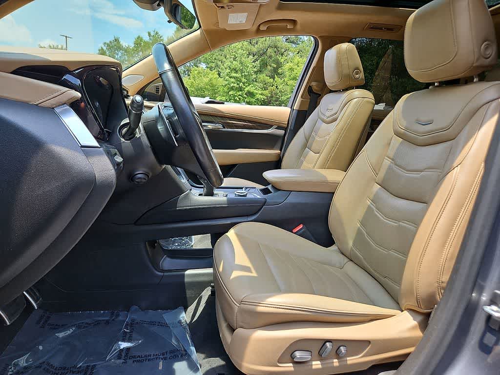 2022 Cadillac XT6 Sport