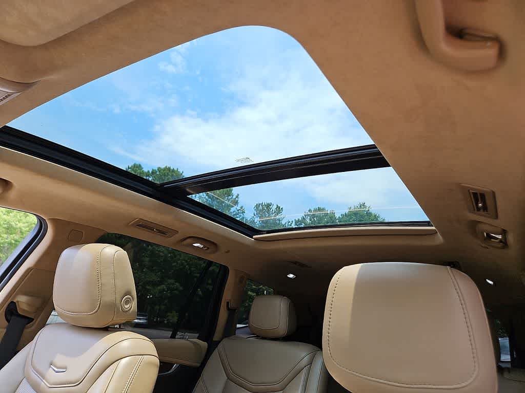2022 Cadillac XT6 Sport