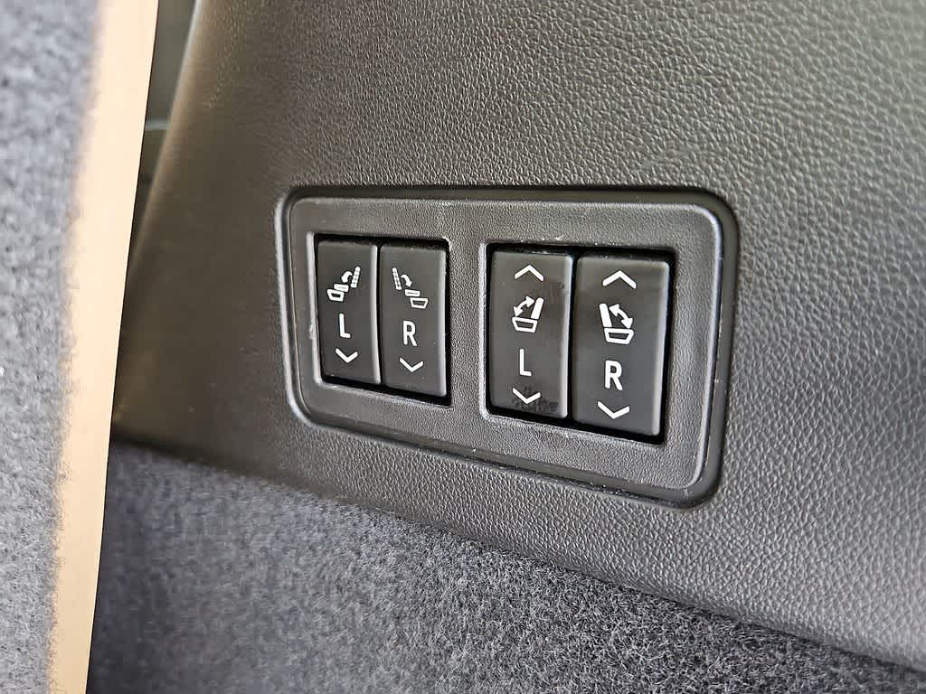 2022 Cadillac XT6 Sport