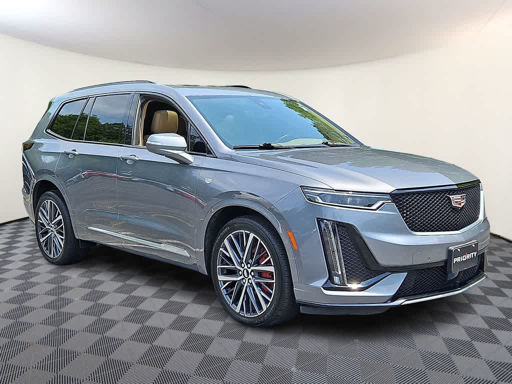 2022 Cadillac XT6 Sport