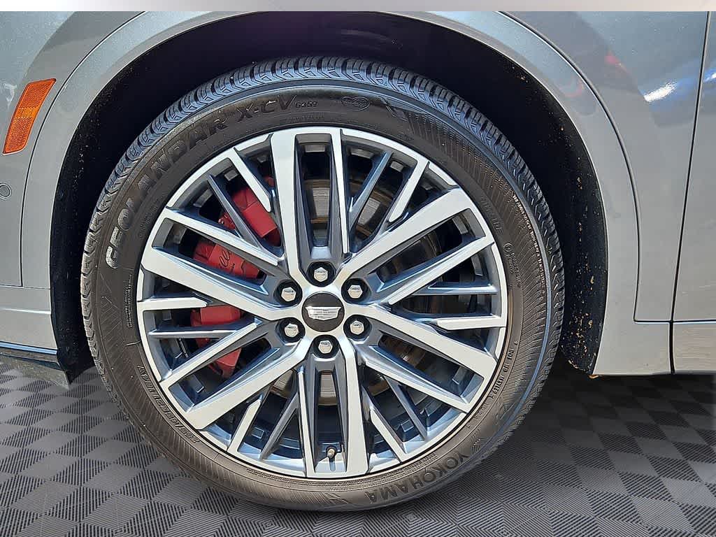 2022 Cadillac XT6 Sport