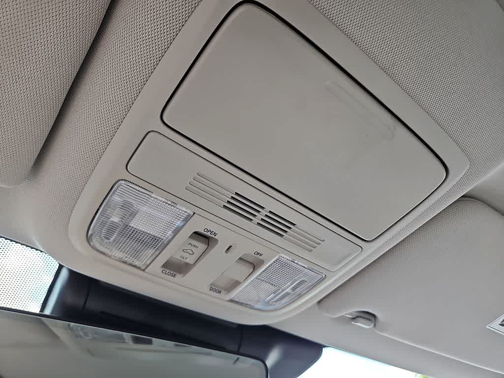 2022 Honda Accord Hybrid EX-L - Photo 25