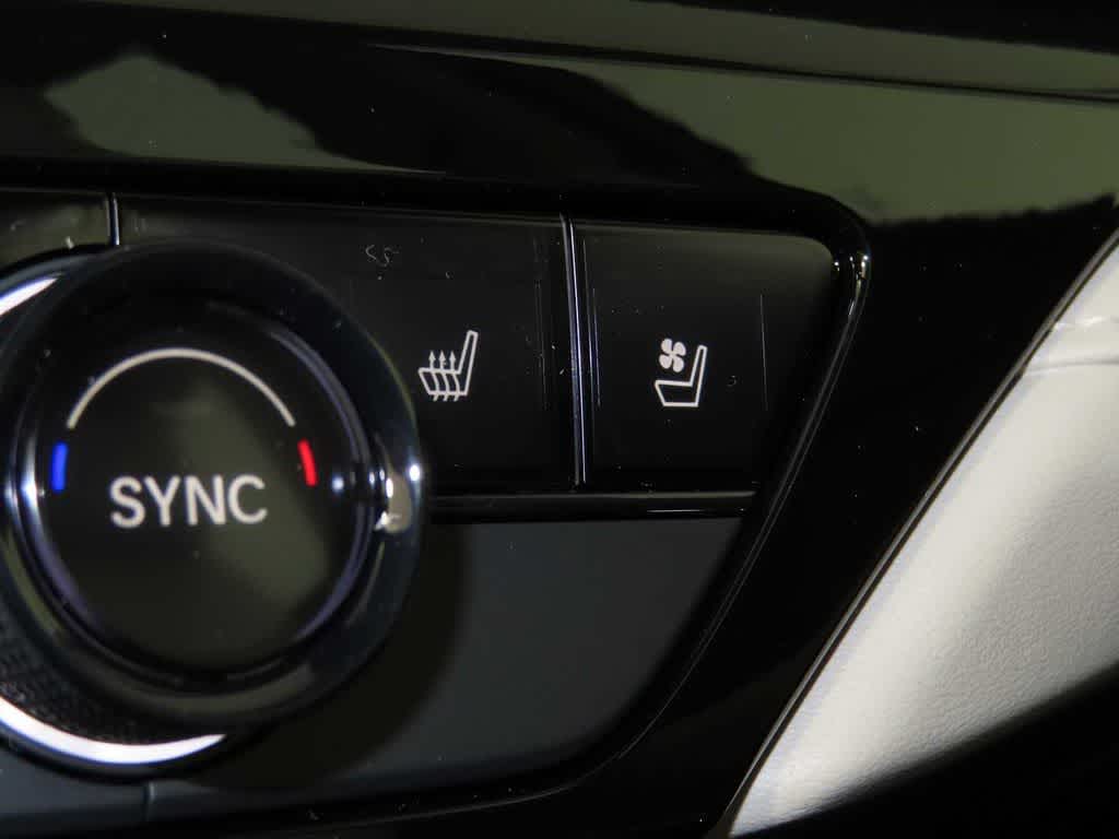 2026 Honda Accord Hybrid Touring - Photo 18