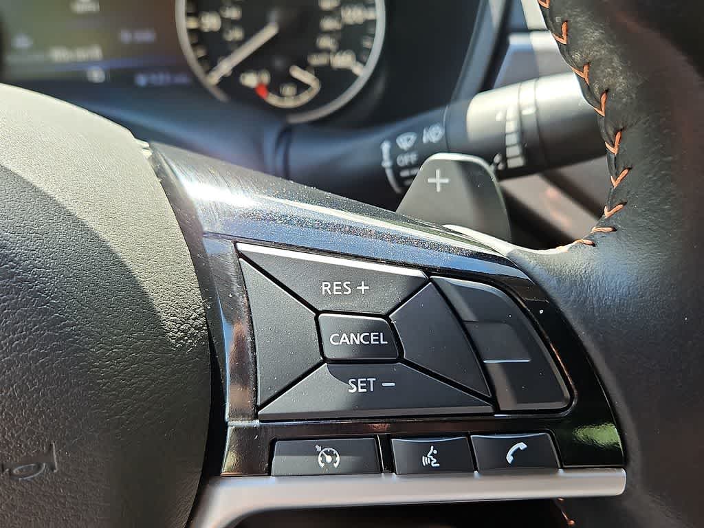 2025 Nissan Altima SR