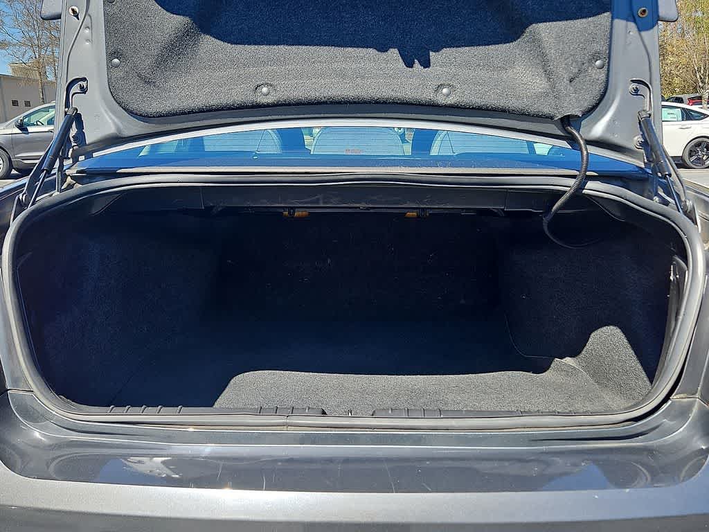 2011 Chevrolet Impala LT Retail