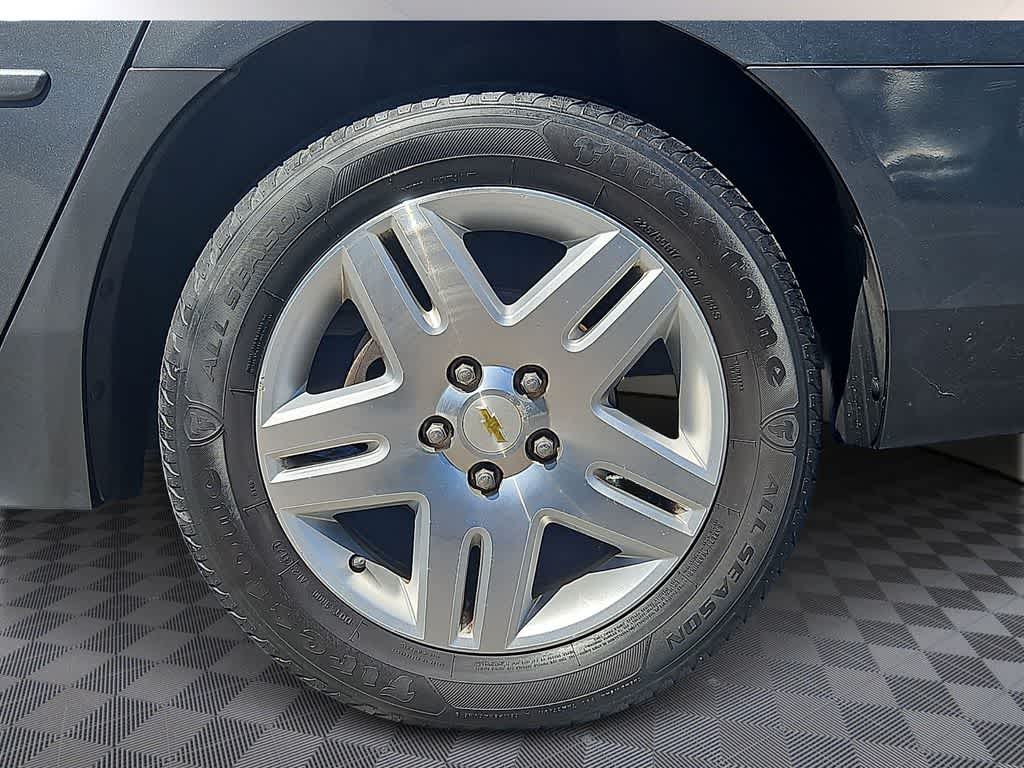 2011 Chevrolet Impala LT Retail