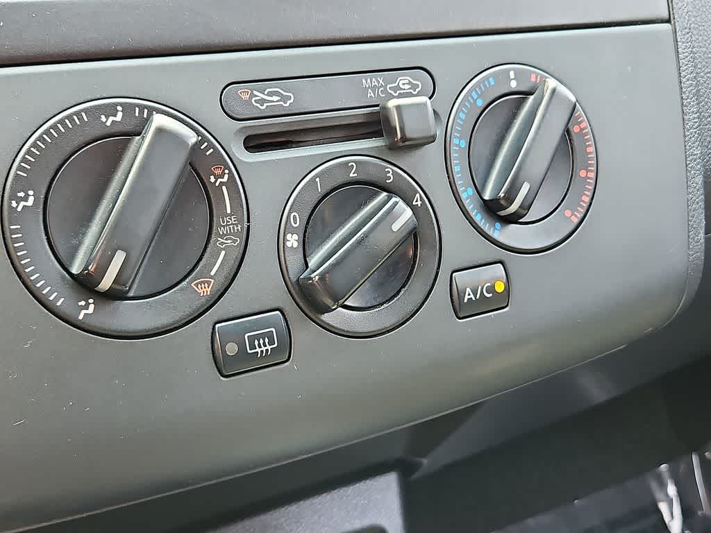 2012 Nissan Versa S