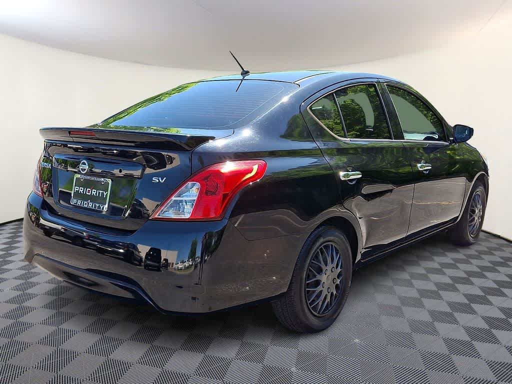 2019 Nissan Versa Sedan SV
