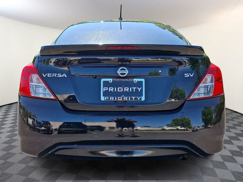 2019 Nissan Versa Sedan SV