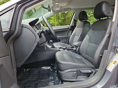 2015 Volkswagen Golf TSI SE