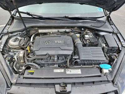 2015 Volkswagen Golf TSI SE