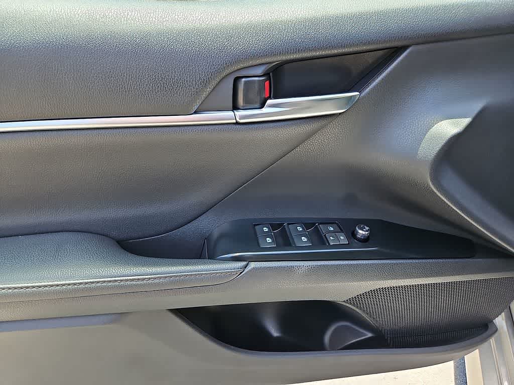 2019 Toyota Camry XLE