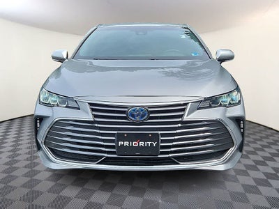 2019 Toyota Avalon Hybrid XLE