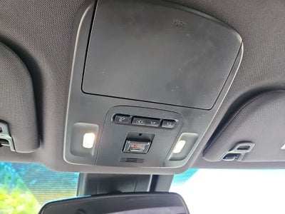2019 Toyota Avalon Hybrid XLE