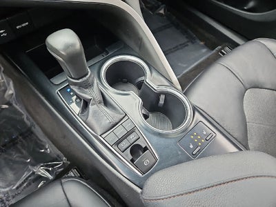 2018 Toyota Camry Hybrid XLE
