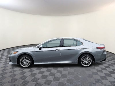 2018 Toyota Camry Hybrid XLE