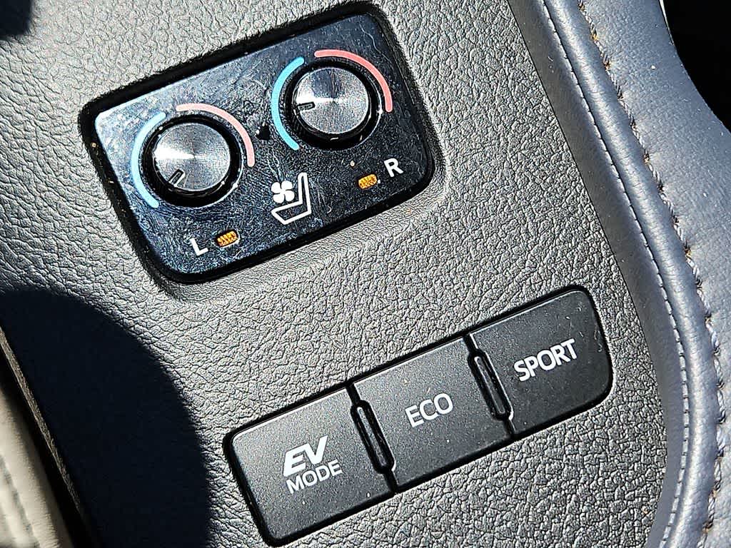 2015 Toyota Avalon Hybrid Limited