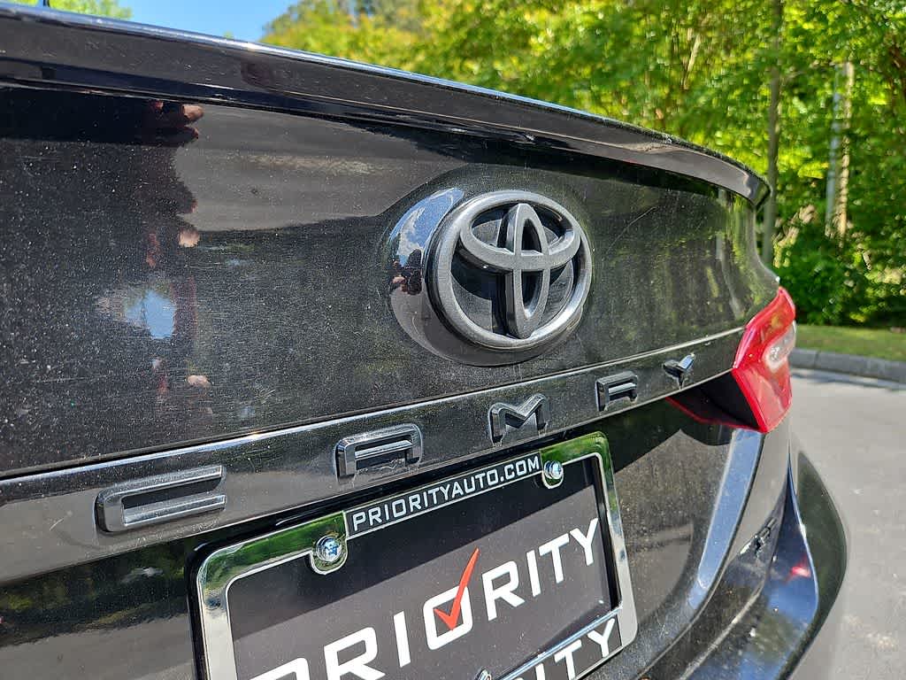 2020 Toyota Camry SE Nightshade