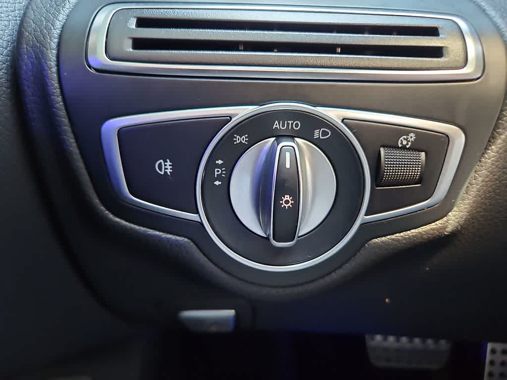 2019 Mercedes-Benz C 300 C 300