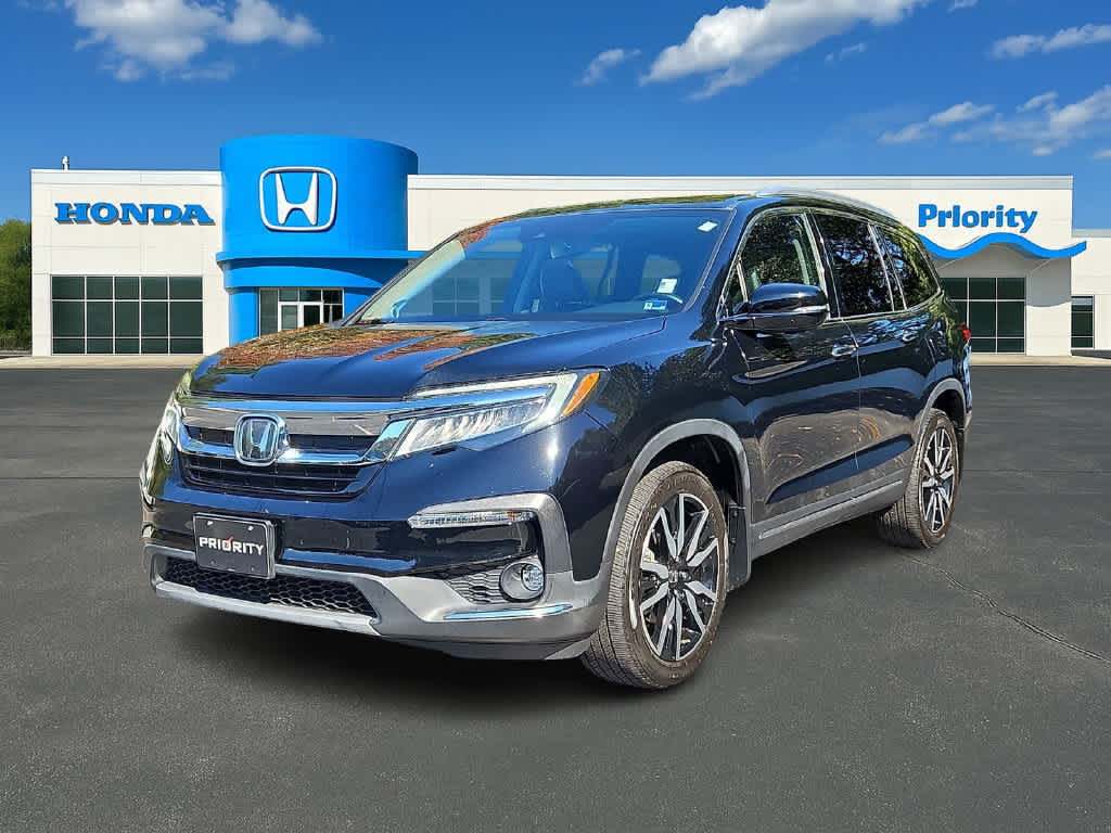 2022 Honda Pilot Touring 7-Passenger
