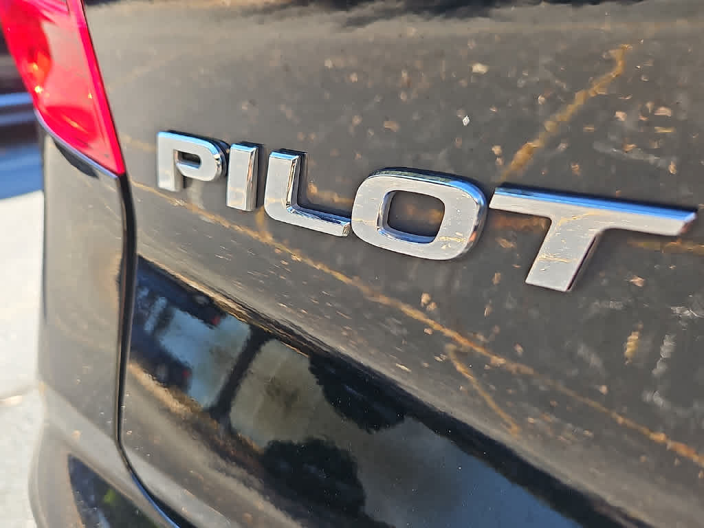 2022 Honda Pilot Touring 7-Passenger