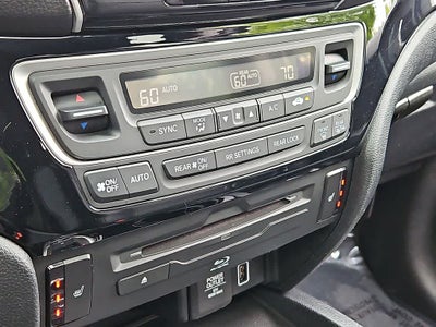 2021 Honda Pilot Touring 7-Passenger
