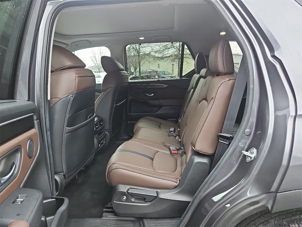 2023 Honda Pilot Elite