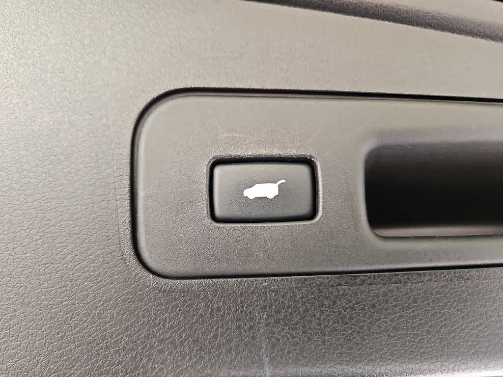 2017 Acura MDX w/Technology Pkg