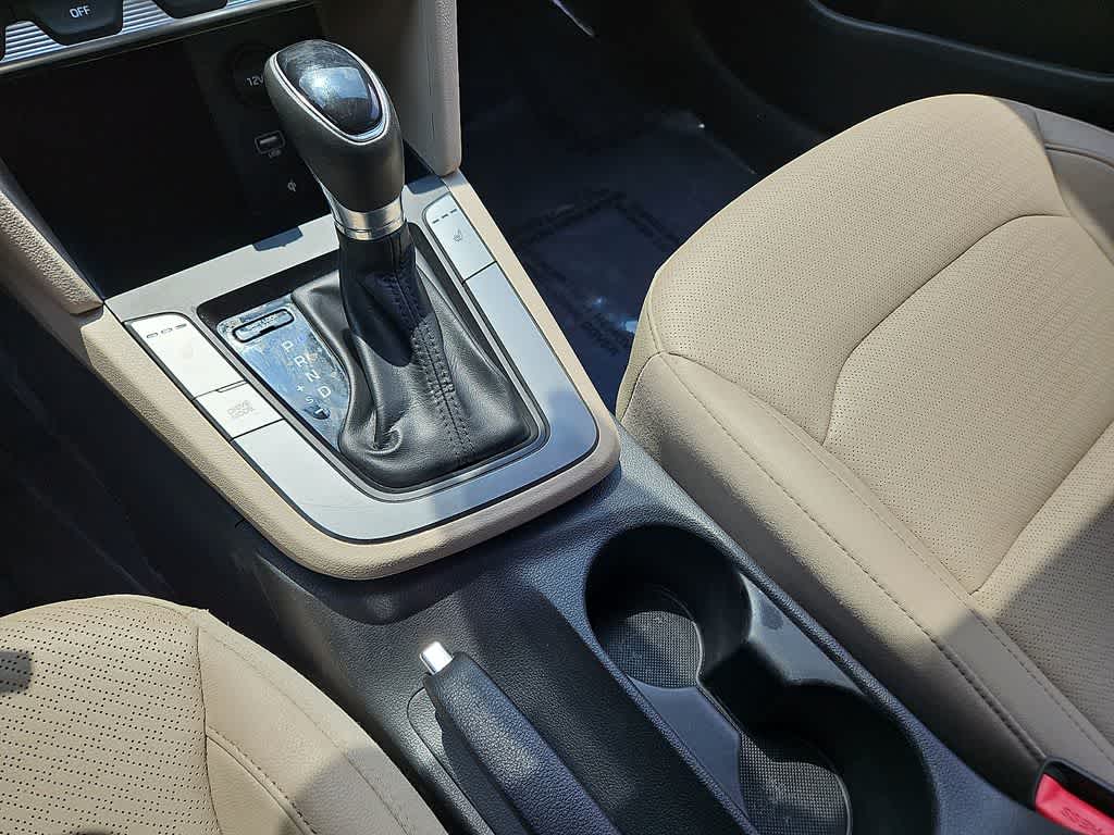 2020 Hyundai Elantra Limited
