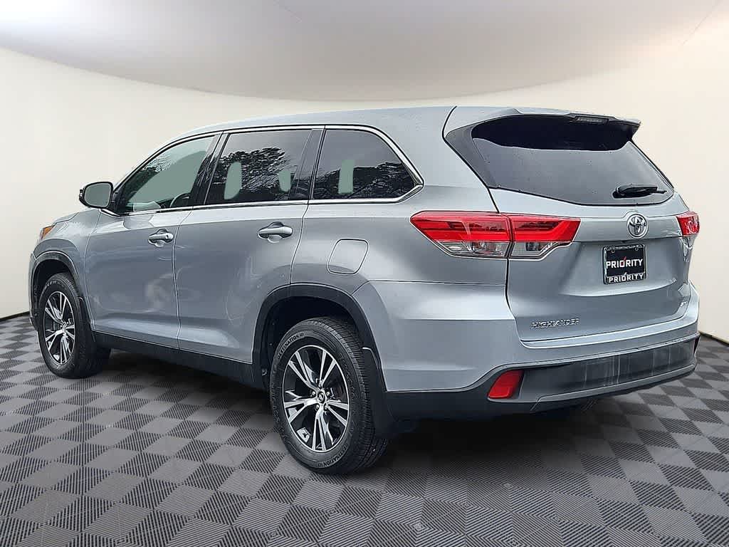 2019 Toyota Highlander LE