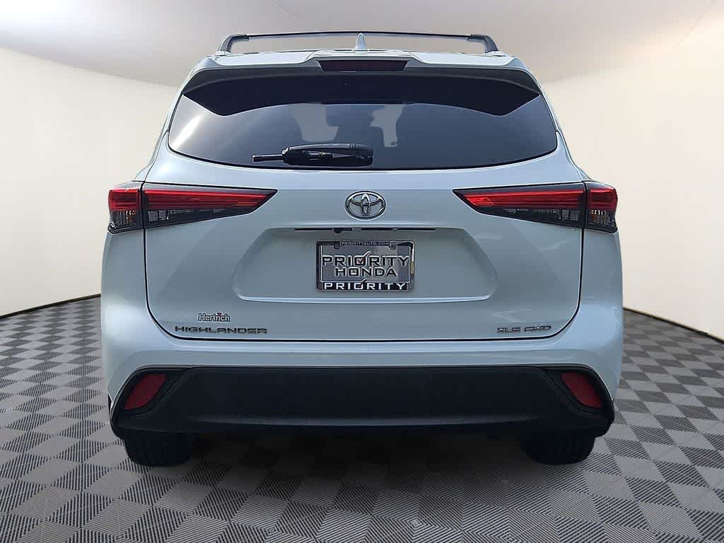 2022 Toyota Highlander XLE
