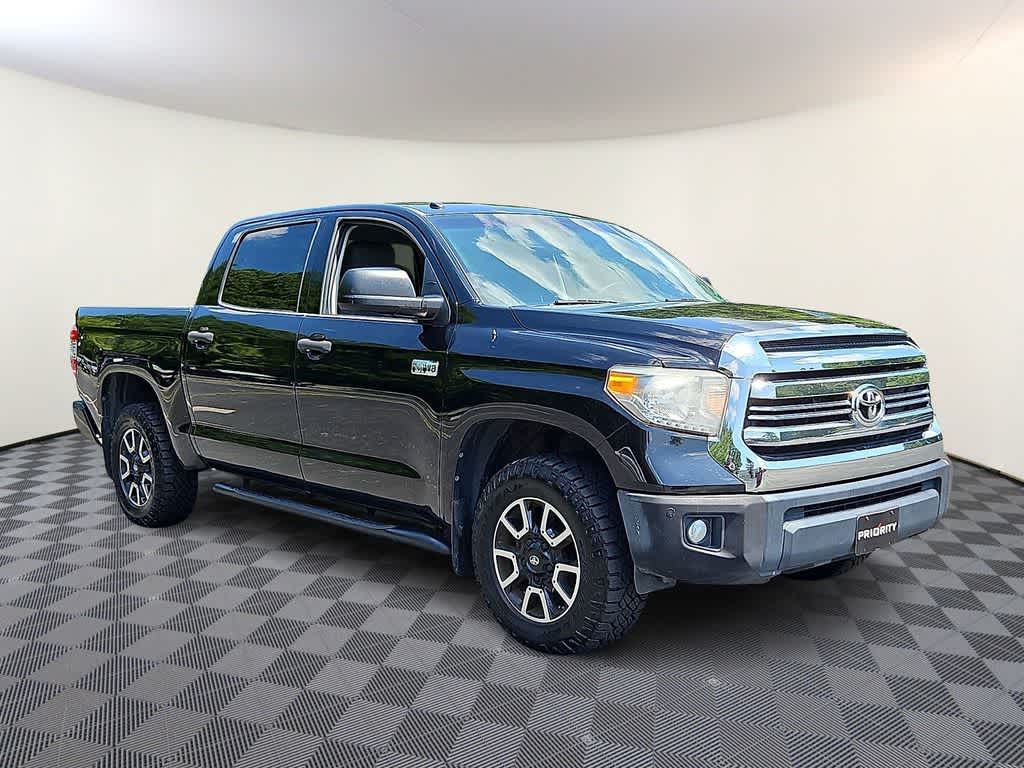 2017 Toyota Tundra SR5