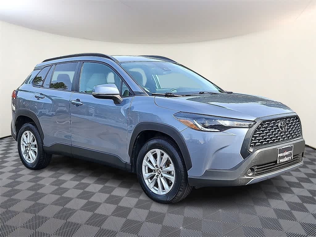 2022 Toyota Corolla Cross LE