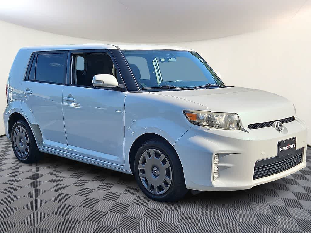 2014 Scion xB Base