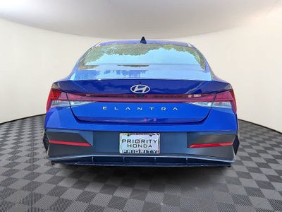 2025 Hyundai Elantra SEL Convenience