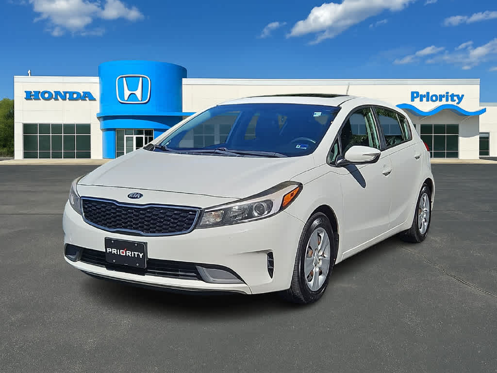 2017 Kia Forte5 LX