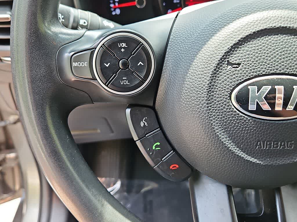 2015 Kia Soul +