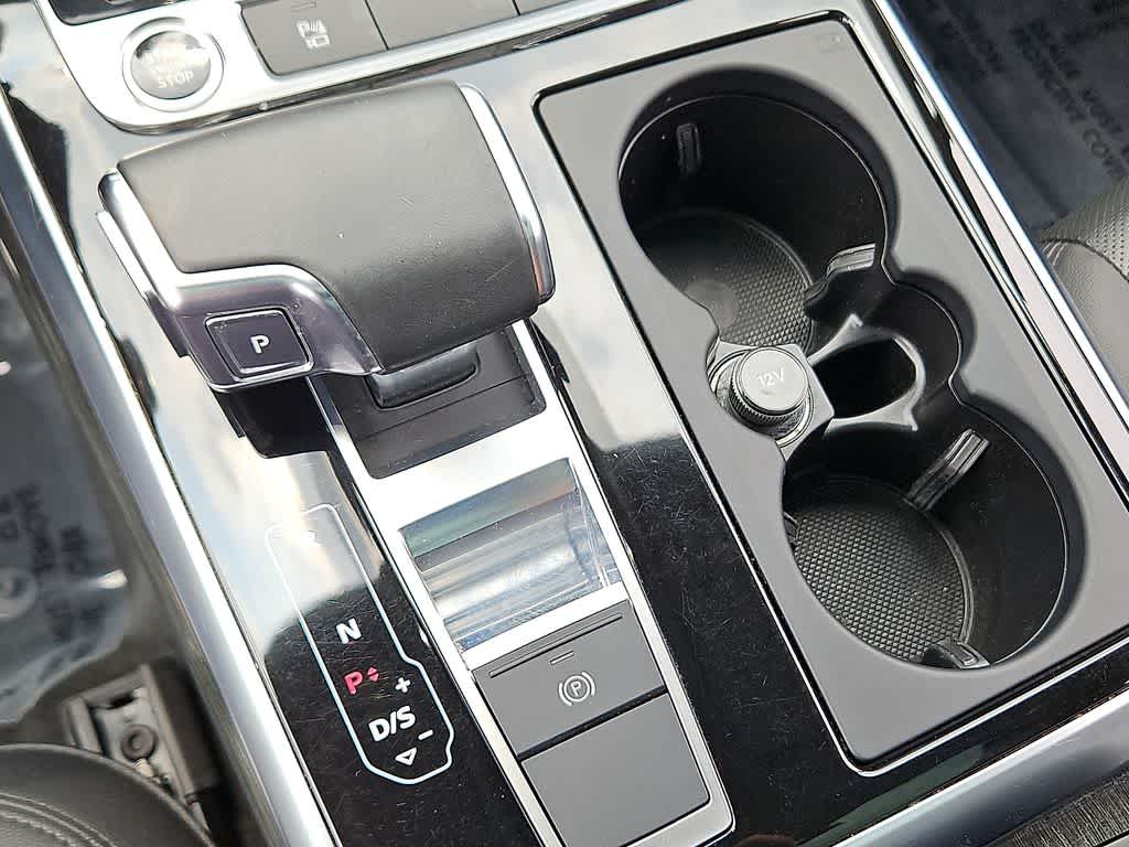 2021 Audi Q7 Premium Plus