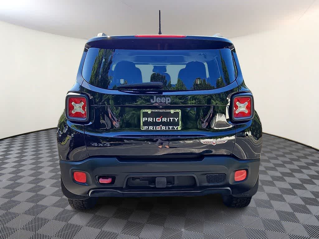 2016 Jeep Renegade Trailhawk