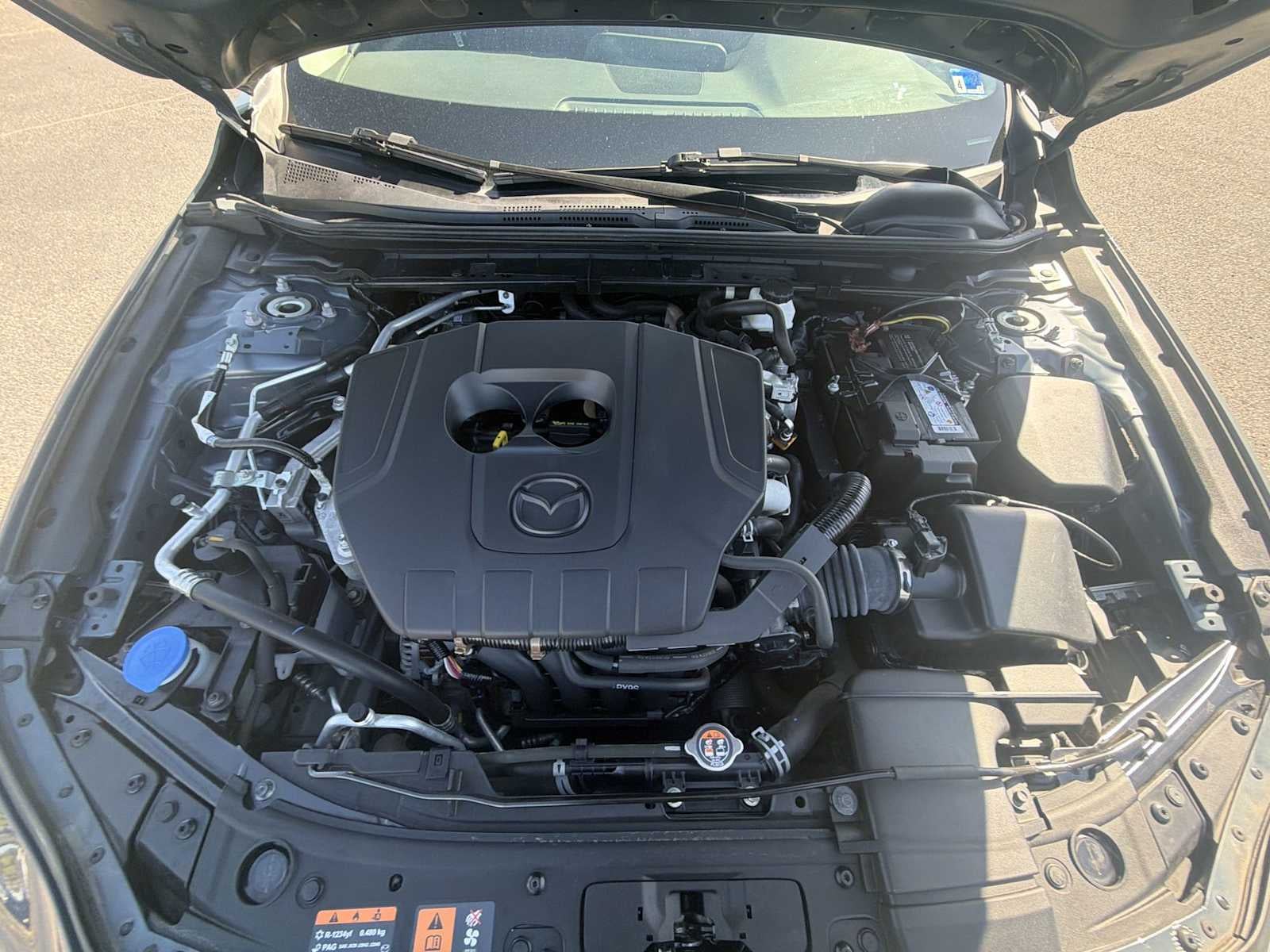 2024 Mazda Mazda3 Sedan 2.5 S Carbon Edition