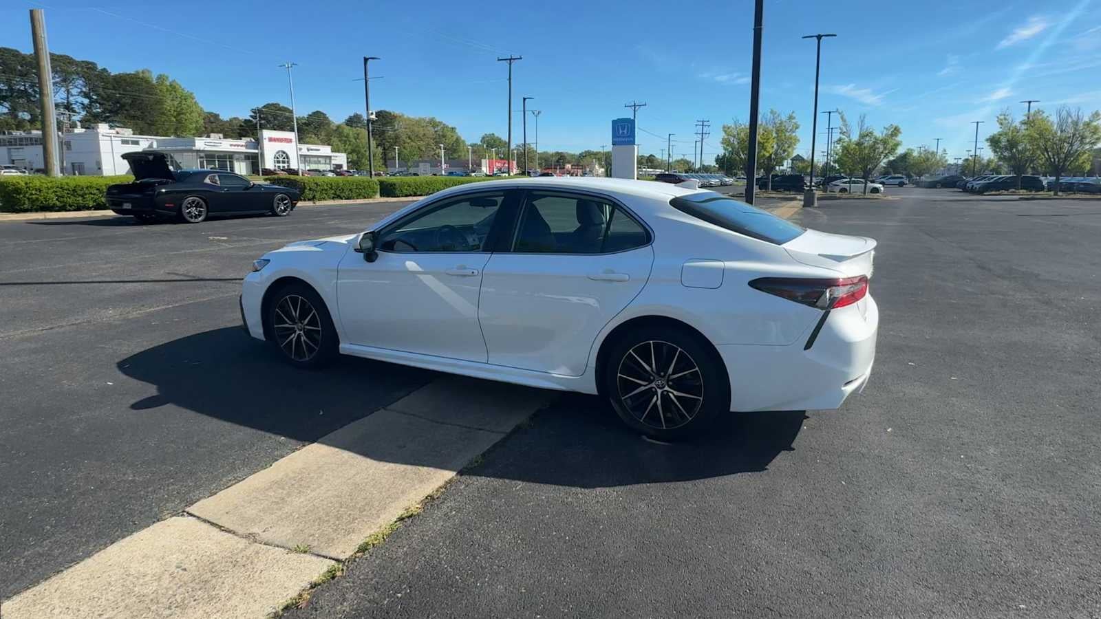 2024 Toyota Camry SE