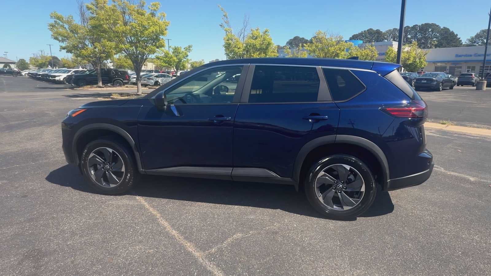 2025 Nissan Rogue SV