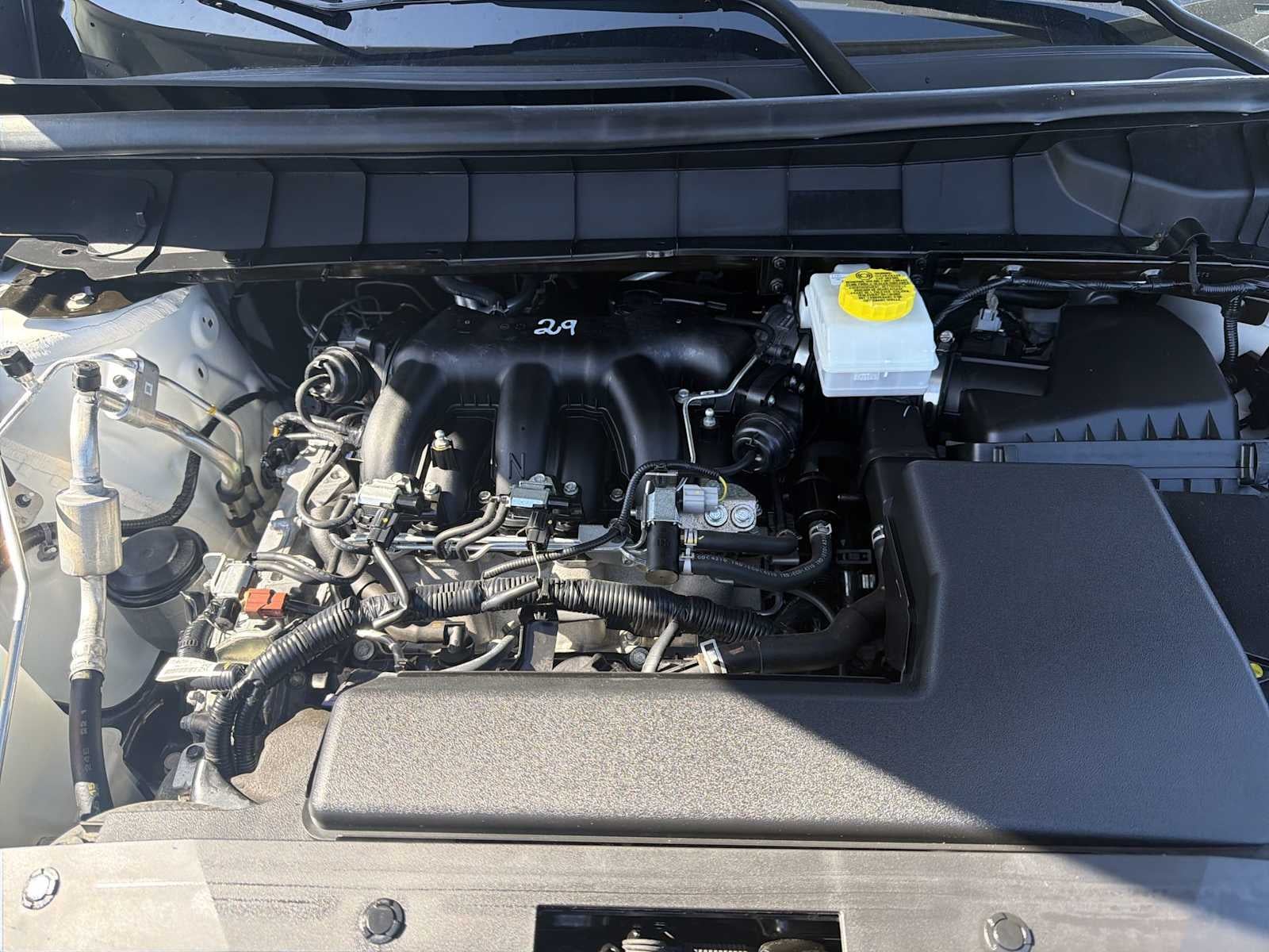 2024 Nissan Pathfinder SV