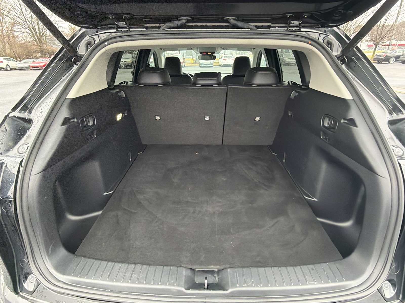 2024 Mazda Mazda CX-50 2.5 S Preferred Package